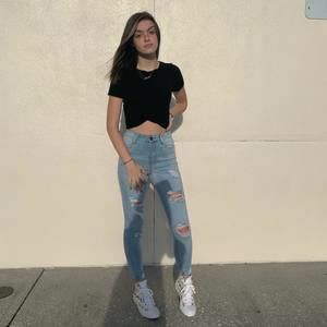 Meet your Posher, Brooke